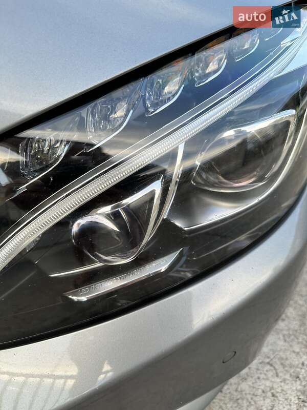 Седан Mercedes-Benz C-Class 2014 в Ужгороде