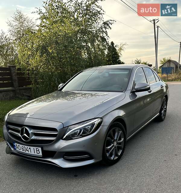 Седан Mercedes-Benz C-Class 2014 в Ужгороде