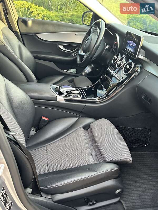 Седан Mercedes-Benz C-Class 2014 в Ужгороде