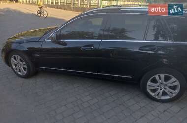 Универсал Mercedes-Benz C-Class 2011 в 