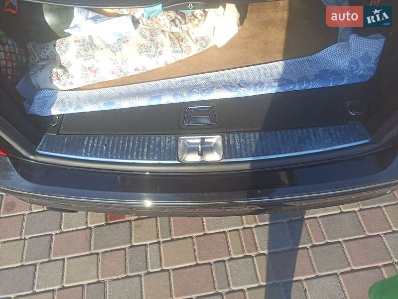 Универсал Mercedes-Benz C-Class 2011 в Вараше
