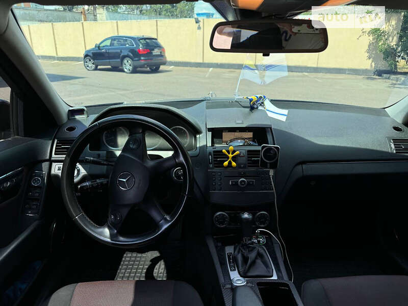 Универсал Mercedes-Benz C-Class 2009 в Одессе