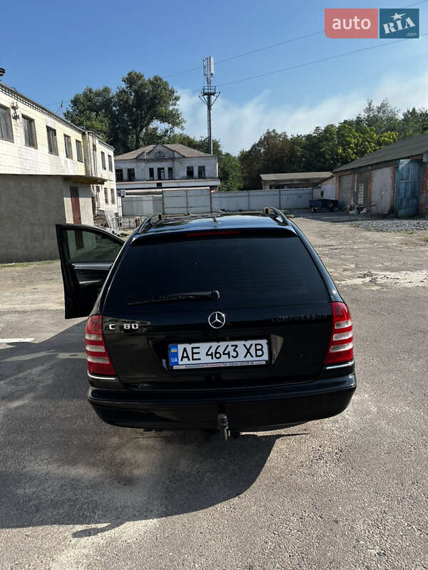 Універсал Mercedes-Benz C-Class 2006 в Дніпрі