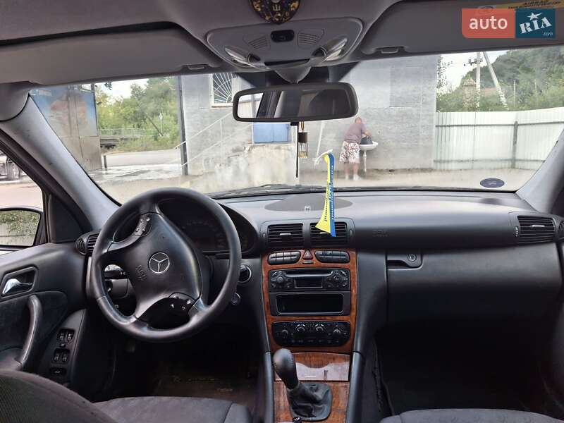 Седан Mercedes-Benz C-Class 2002 в Коломые