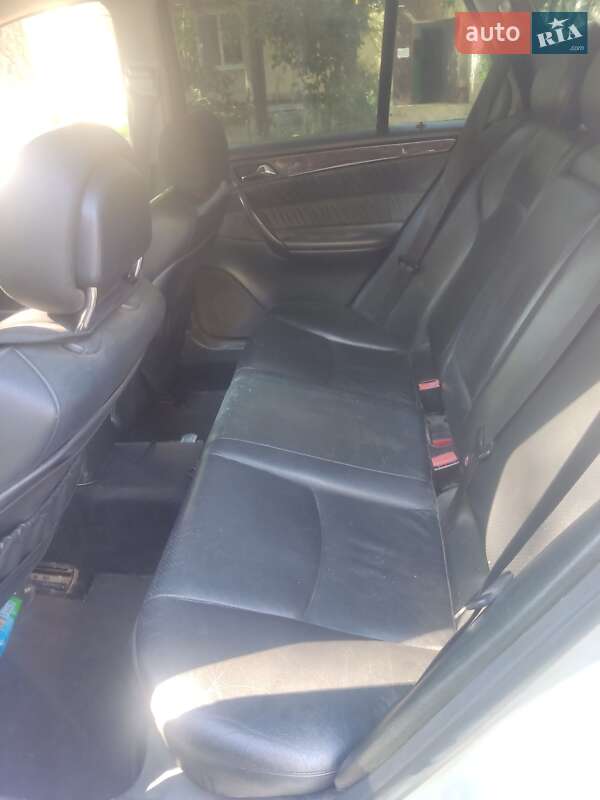 Универсал Mercedes-Benz C-Class 2001 в Одессе фото 12 Универсал Mercedes-Benz C-Class 2001 в Одессе