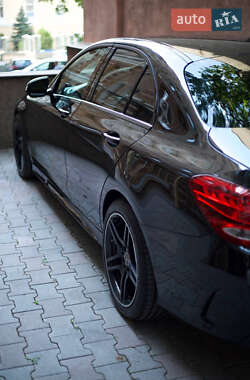 Седан Mercedes-Benz C-Class 2017 в 