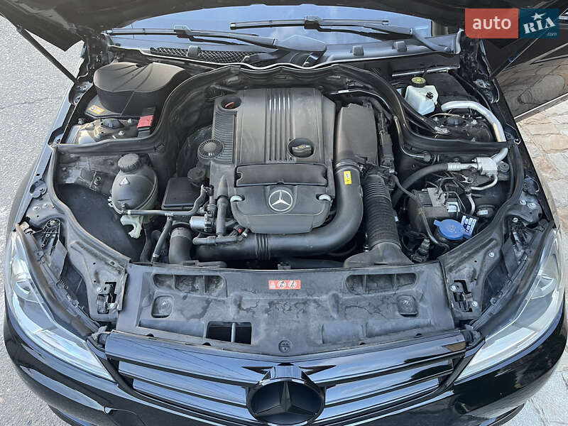 Седан Mercedes-Benz C-Class 2014 в Одессе