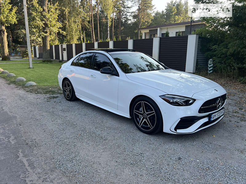 Mercedes-Benz C-Class 2021
