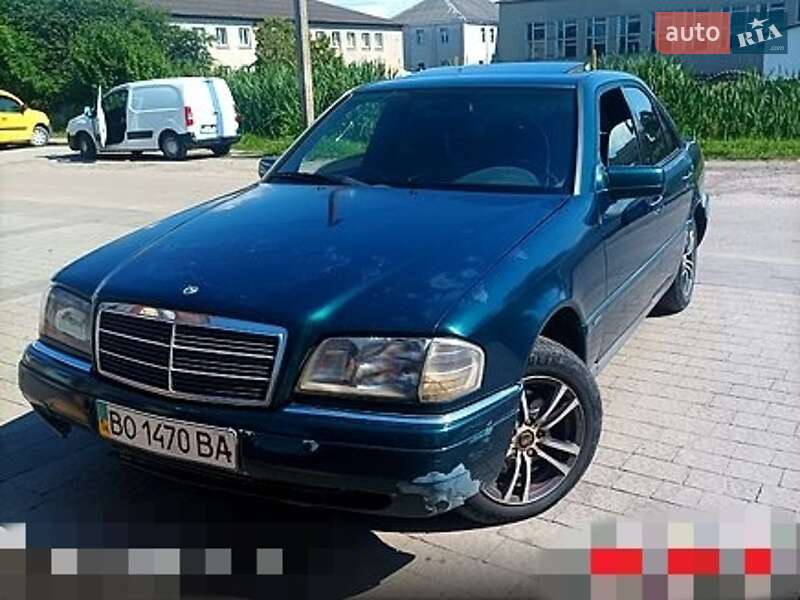 Седан Mercedes-Benz C-Class 1994 в Рокитном