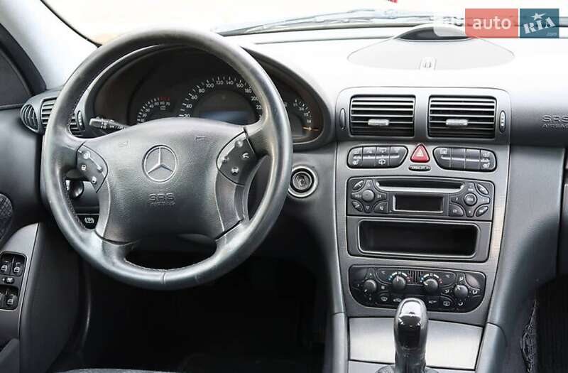 Универсал Mercedes-Benz C-Class 2002 в Василькове