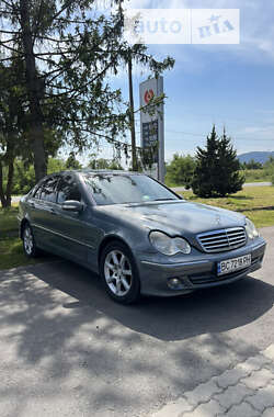 Седан Mercedes-Benz C-Class 2006 в Старому Самборі