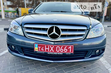 Седан Mercedes-Benz C-Class 2008 в 
