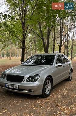 Седан Mercedes-Benz C-Class 2001 в 