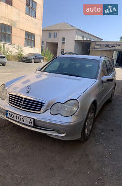 Универсал Mercedes-Benz C-Class 2003 в 