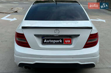 Седан Mercedes-Benz C-Class 2012 в 