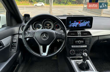 Седан Mercedes-Benz C-Class 2012 в 
