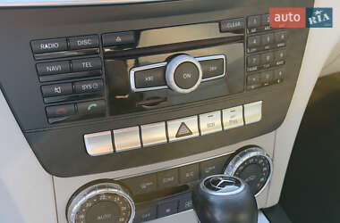 Купе Mercedes-Benz C-Class 2012 в 