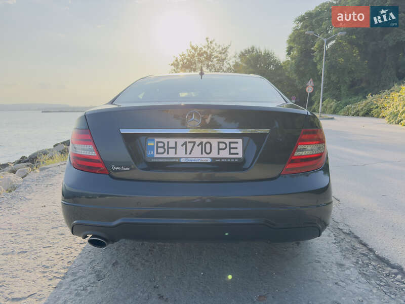 Купе Mercedes-Benz C-Class 2012 в Одессе