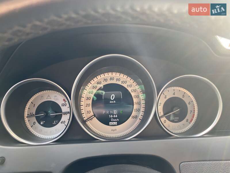 Седан Mercedes-Benz C-Class 2013 в Виннице