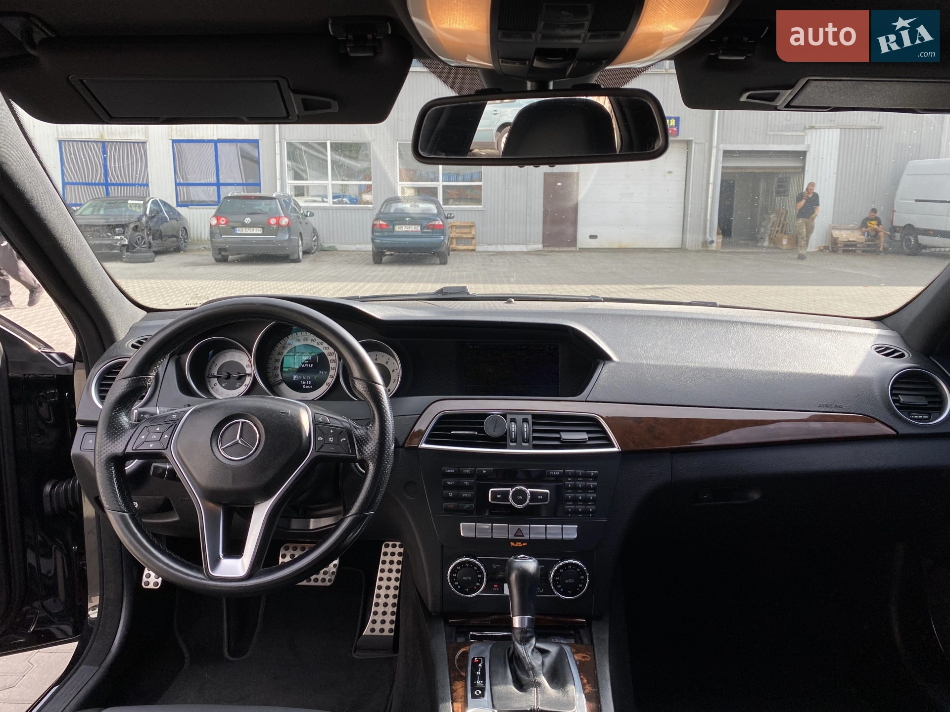 2013 Mercedes-Benz C-klasse - мініатюра 26