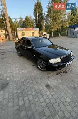 Седан Mercedes-Benz C-Class 1997 в 
