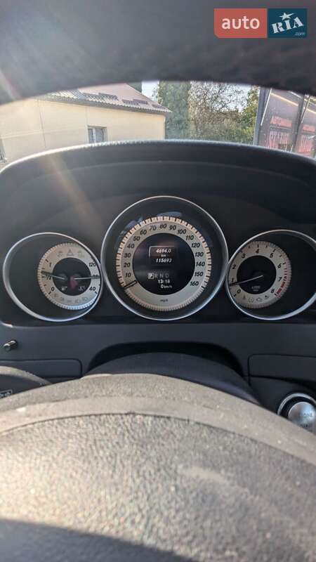 Седан Mercedes-Benz C-Class 2013 в Остроге