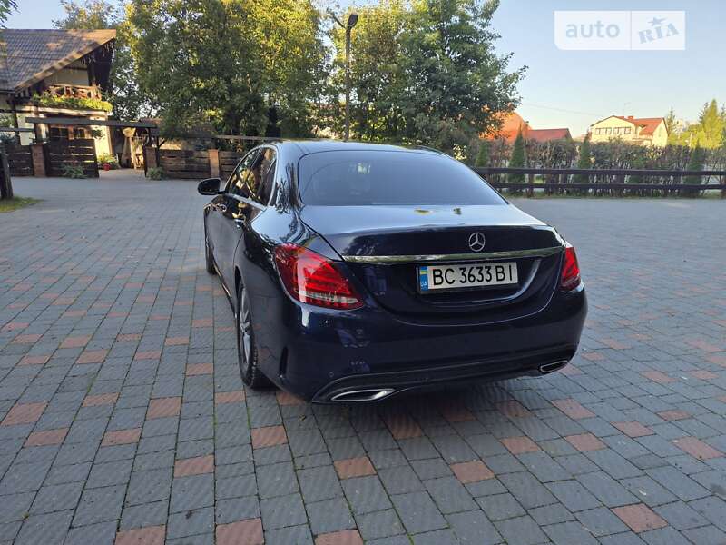 Седан Mercedes-Benz C-Class 2018 в Львове фото 25 Седан Mercedes-Benz C-Class 2018 в Львове