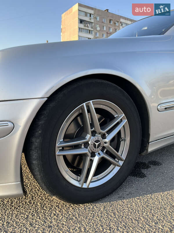 Седан Mercedes-Benz C-Class 2001 в Запорожье