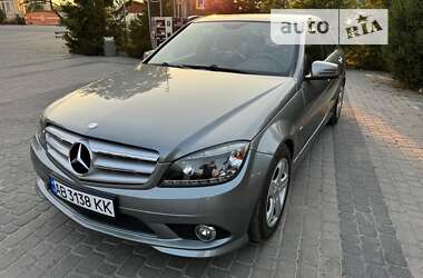 Седан Mercedes-Benz C-Class 2010 в Виннице