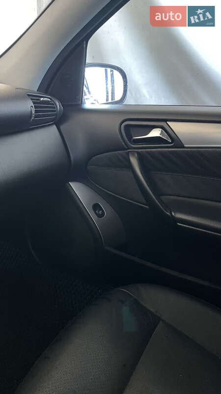 Універсал Mercedes-Benz C-Class 2007 в Києві