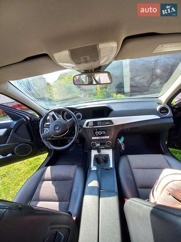 Универсал Mercedes-Benz C-Class 2012 в Горохове
