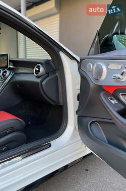 Купе Mercedes-Benz C-Class 2016 в 