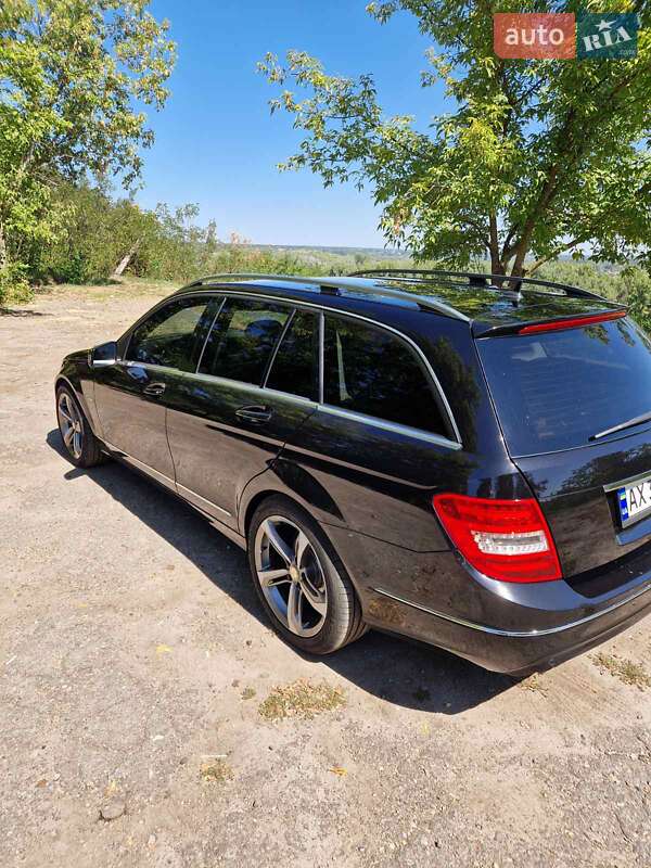 Універсал Mercedes-Benz C-Class 2011 в Чернівцях фото 18 Універсал Mercedes-Benz C-Class 2011 в Чернівцях