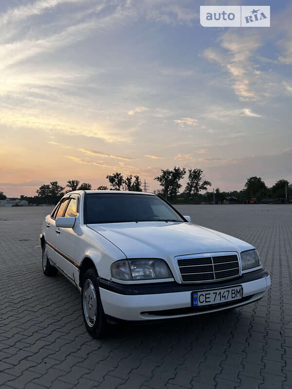 Mercedes-Benz C-Class 1995