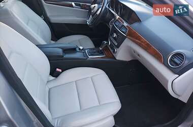 Седан Mercedes-Benz C-Class 2011 в 