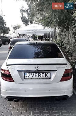 Седан Mercedes-Benz C-Class 2008 в 