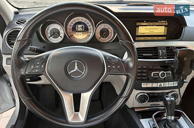 Универсал Mercedes-Benz C-Class 2011 в 