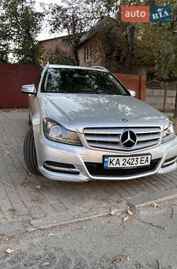 Универсал Mercedes-Benz C-Class 2011 в 