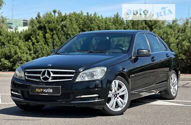 Седан Mercedes-Benz C-Class 2011 в Киеве