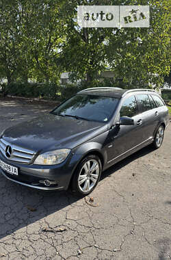 Універсал Mercedes-Benz C-Class 2009 в Хмельницькому