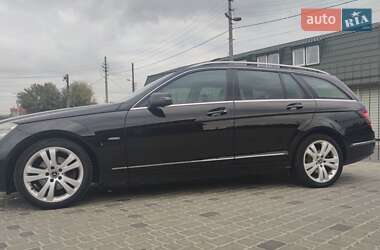 Универсал Mercedes-Benz C-Class 2010 в 