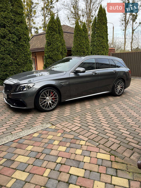 Седан Mercedes-Benz C-Class 2020 в Киеве