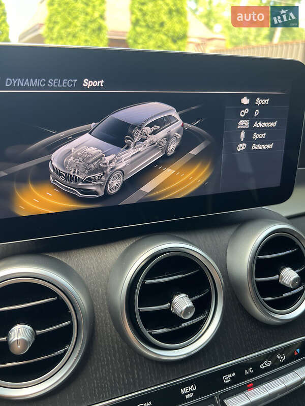 Седан Mercedes-Benz C-Class 2020 в Киеве