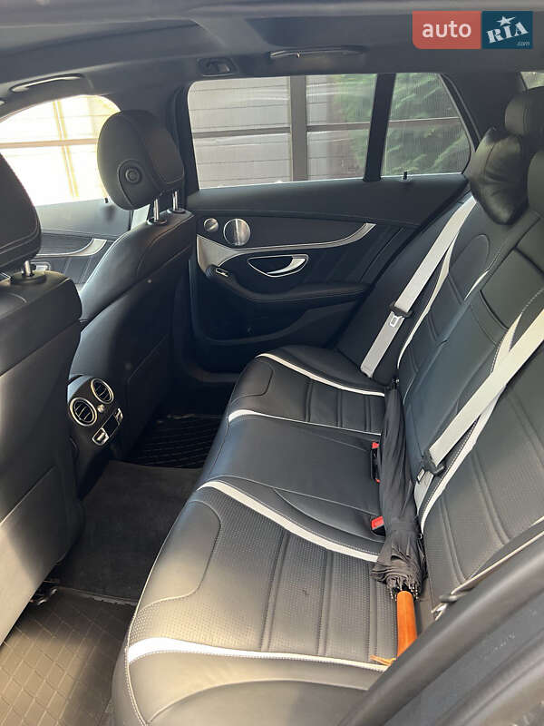 Седан Mercedes-Benz C-Class 2020 в Киеве