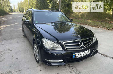 Универсал Mercedes-Benz C-Class 2011 в Каменец-Подольском