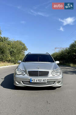 Универсал Mercedes-Benz C-Class 2003 в 