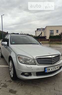 Универсал Mercedes-Benz C-Class 2009 в Ровно