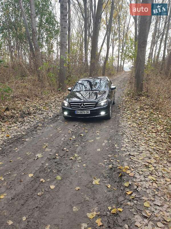 Седан Mercedes-Benz C-Class 2008 в Измаиле