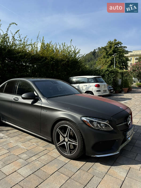 Седан Mercedes-Benz C-Class 2016 в Киеве
