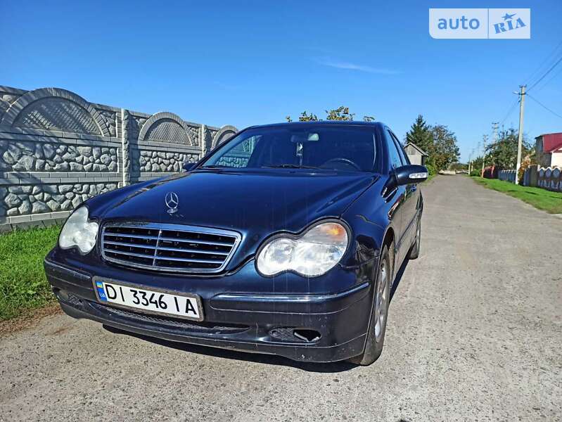 Седан Mercedes-Benz C-Class 2001 в Дубно